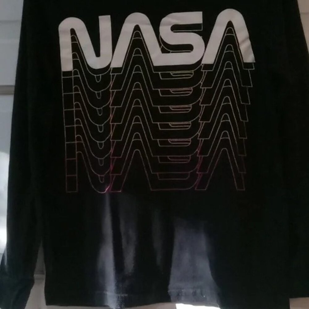 NASA Boy's Long Sleeve Black Shirt - Picture 3 of 4